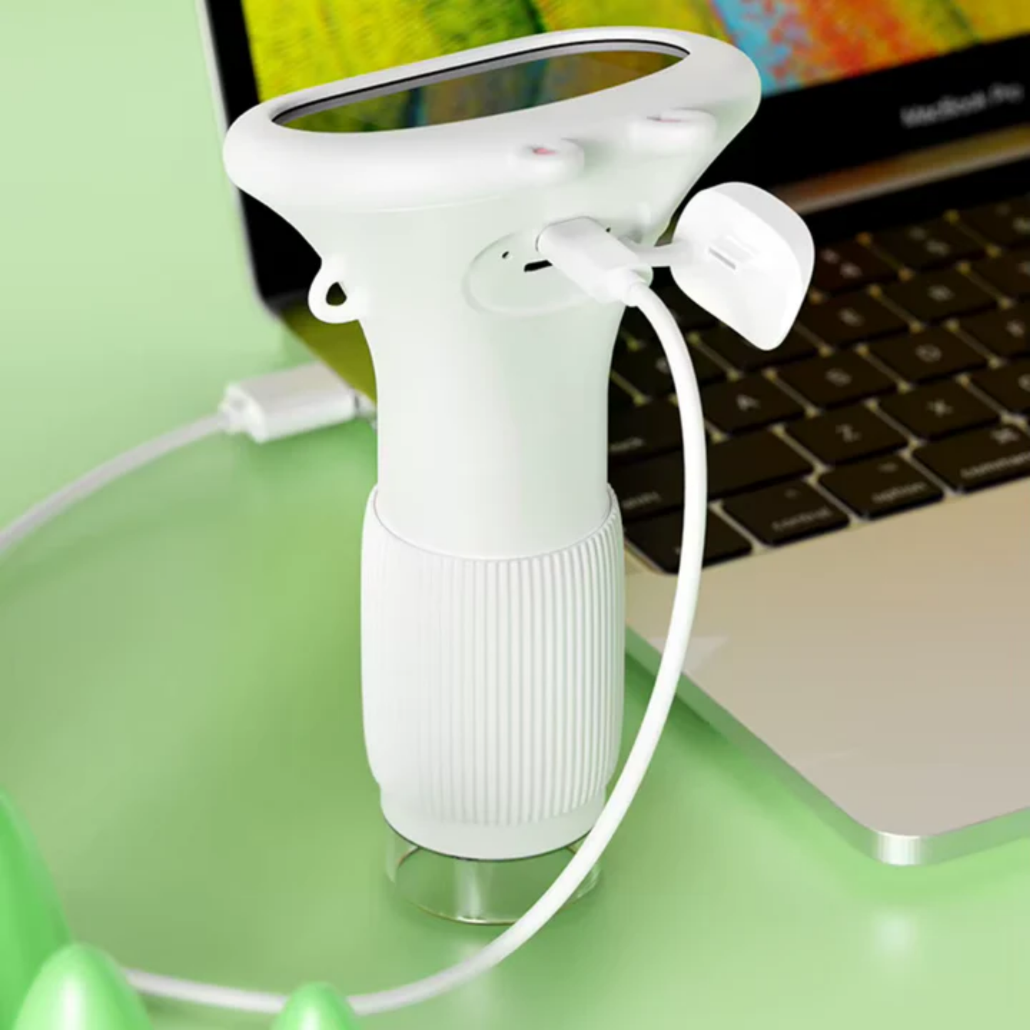 ZoomAventure™ | La Clé de Poche de l'Univers Microscopique.